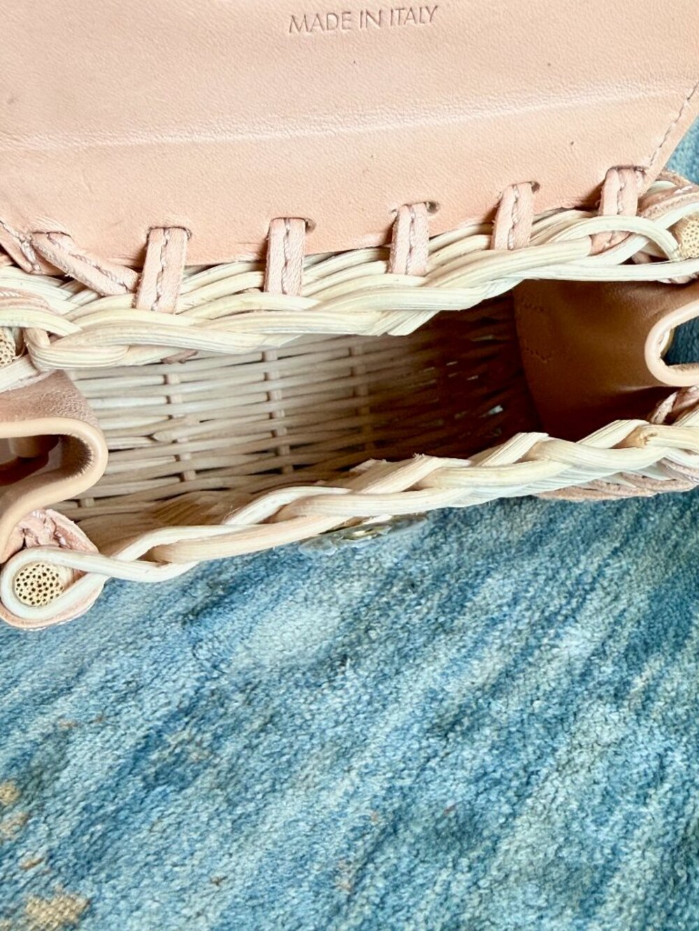 Jacquemus Le Petit Chiquito Wicker Crossbody Top Handle Micro Bag Nude Peach - Picture 9 of 13